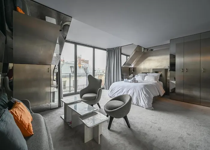 Sublime Suite à saint Germain des Près (Montana 7)